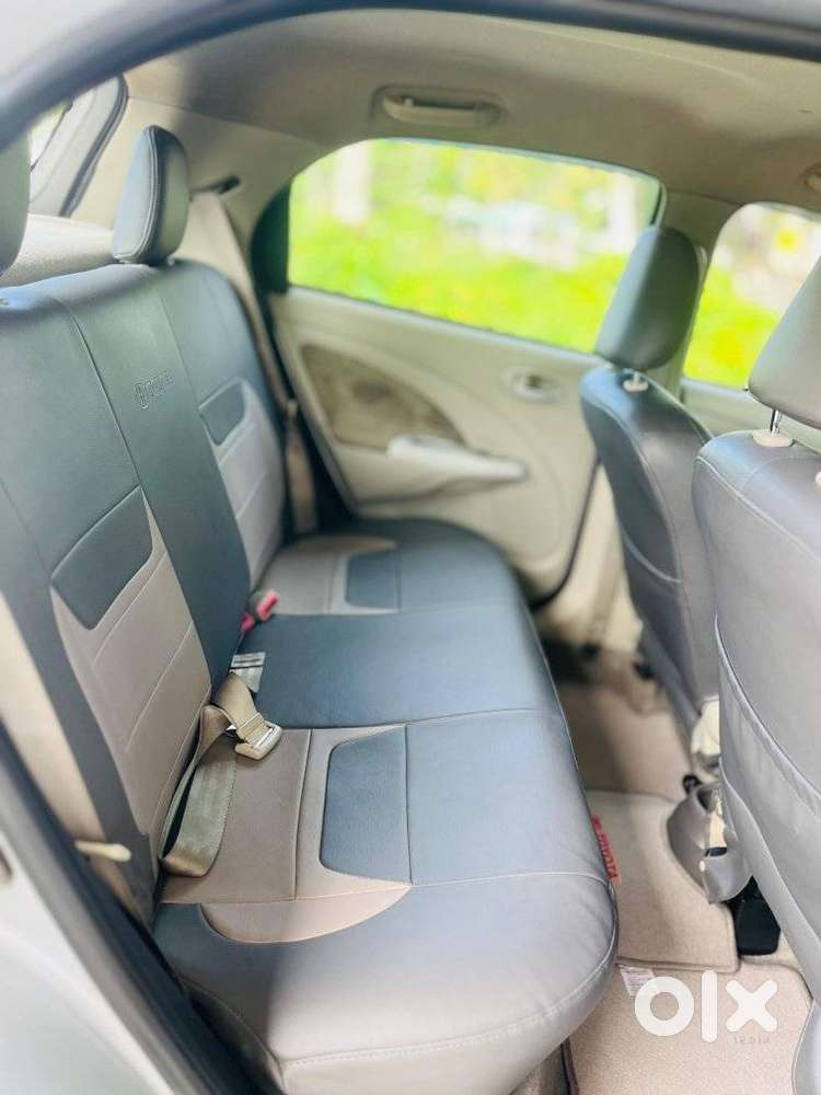 Toyota Etios Liva 2014-2016 V, 2016, Petrol