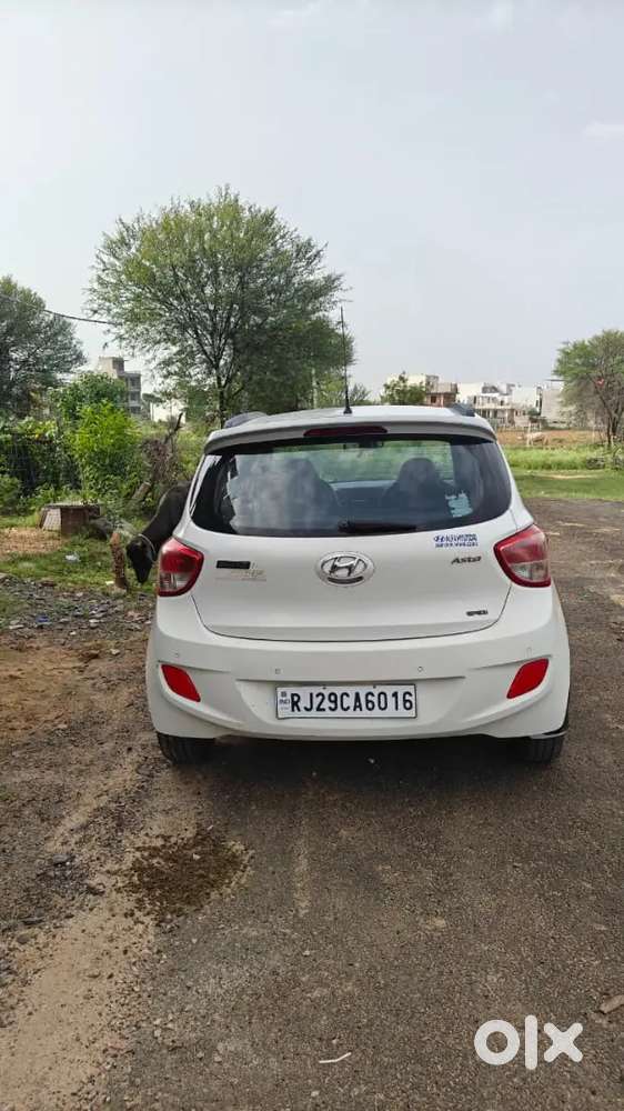 Hyundai Grand I10 2016 Petrol 94000 Km Driven