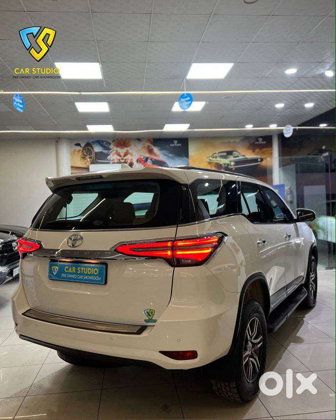 Toyota Fortuner 4x2 At 2.8 Diesel, 2021, Diesel