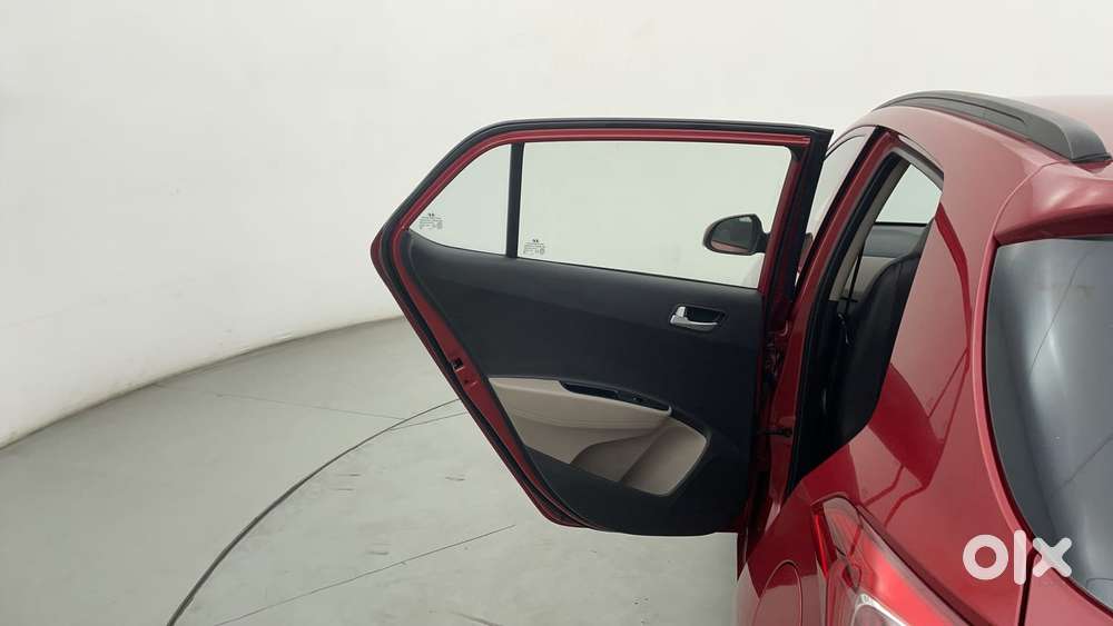 Hyundai Grand I10 1.2 Kappa Sportz Option At, 2017, Petrol