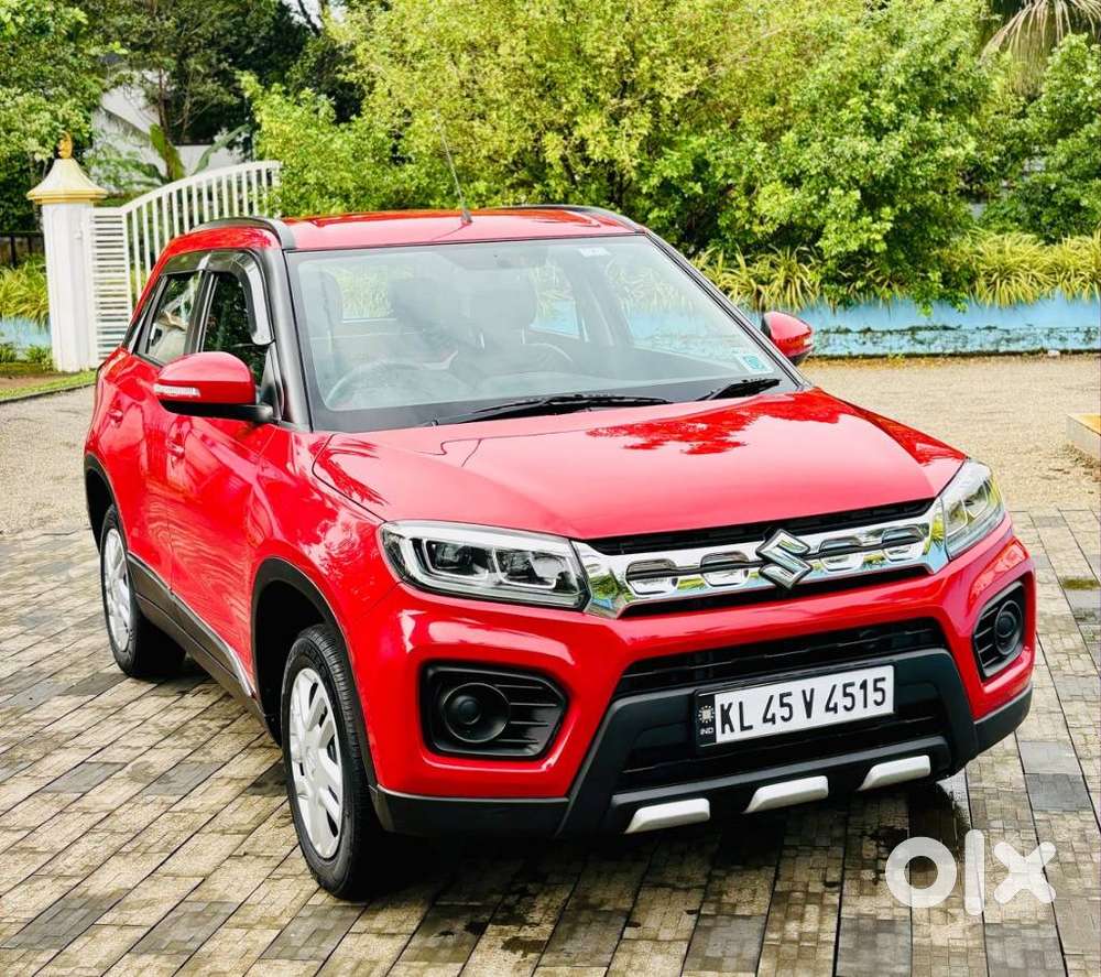 Maruti Suzuki Brezza 1.5 Vxi At Smart Hybrid, 2022, Petrol