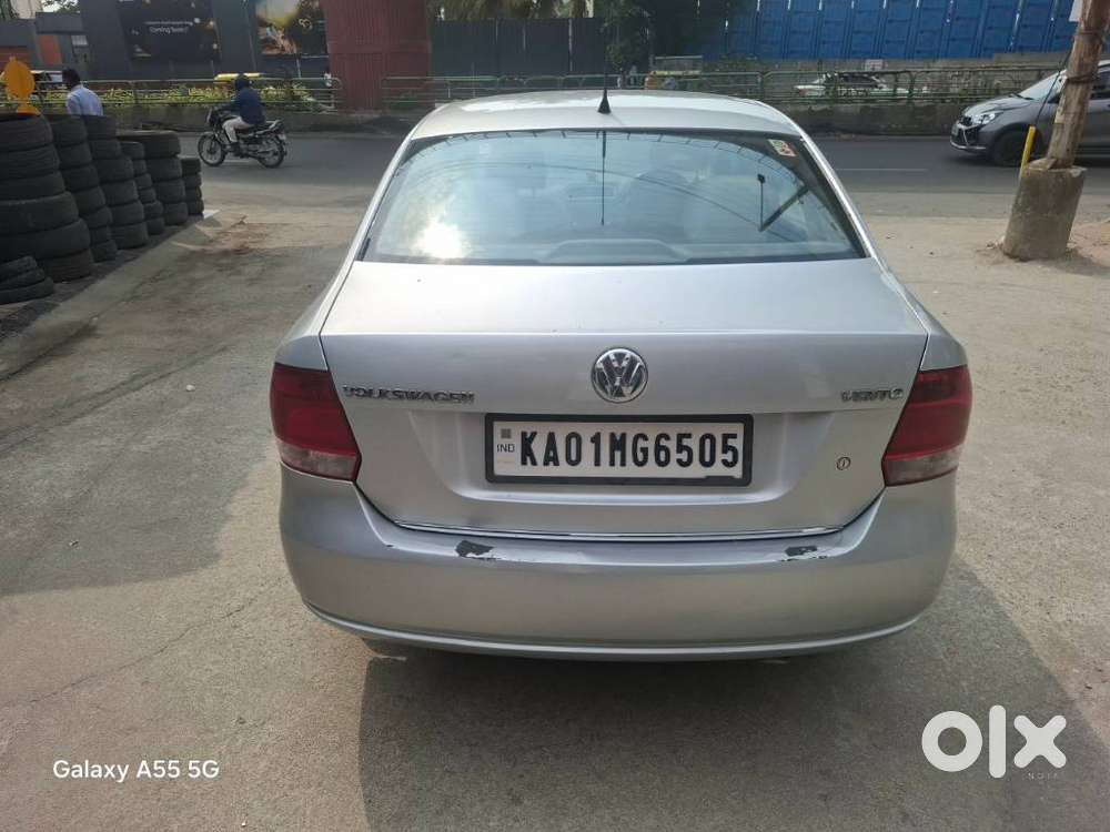 Volkswagen Vento 2013-2015 1.6 Highline, 2011, Petrol