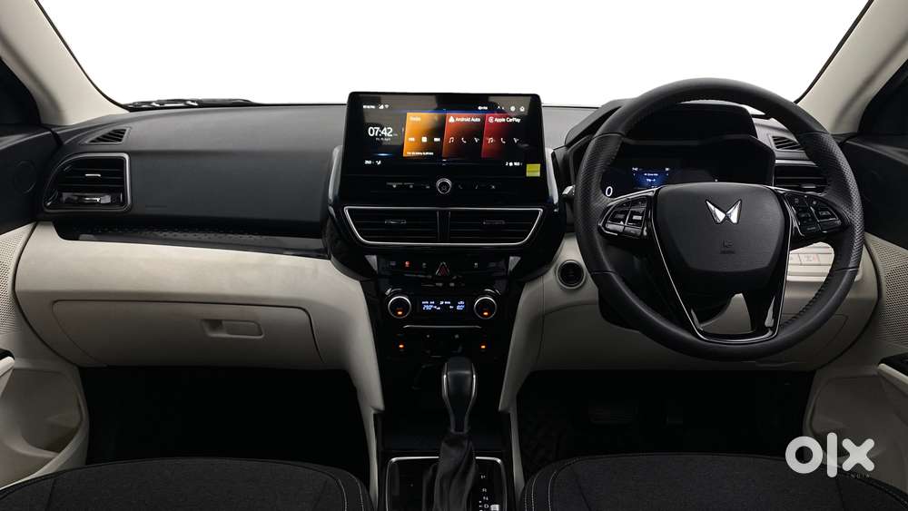 Mahindra Xuv 3xo Ax5l 1.2 Petrol At, 2024, Petrol