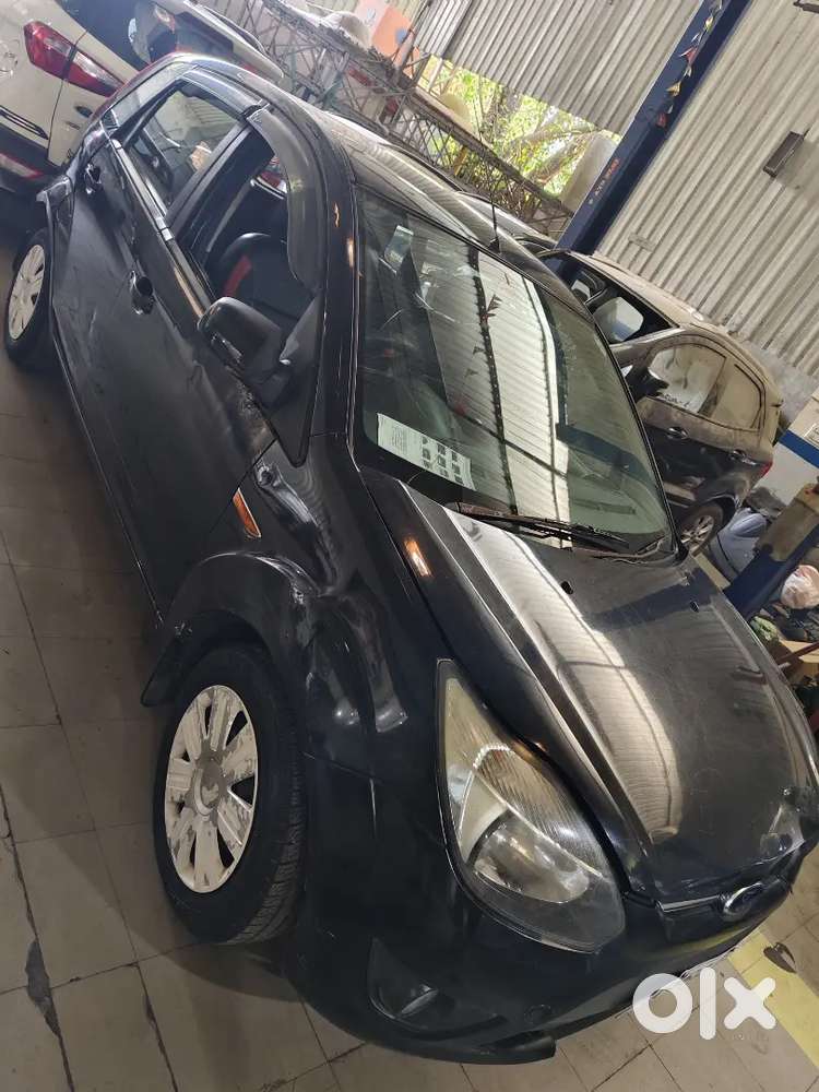 Ford Figo 2013 Petrol 77000 Km Drive
