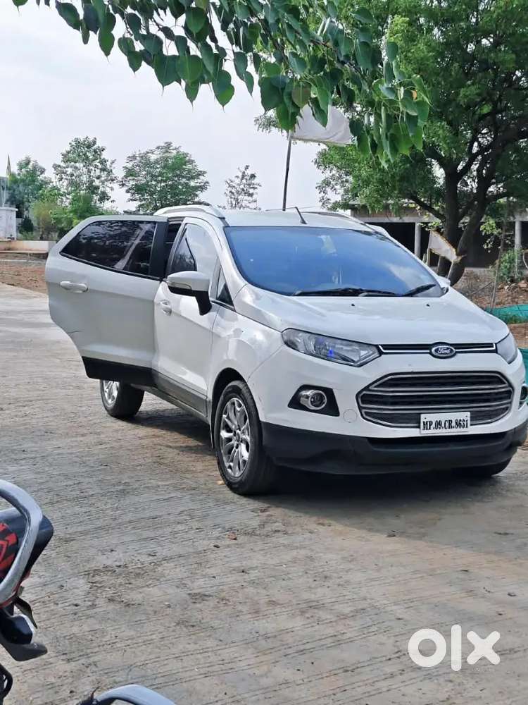 Ford Aspire Titanium White 2015