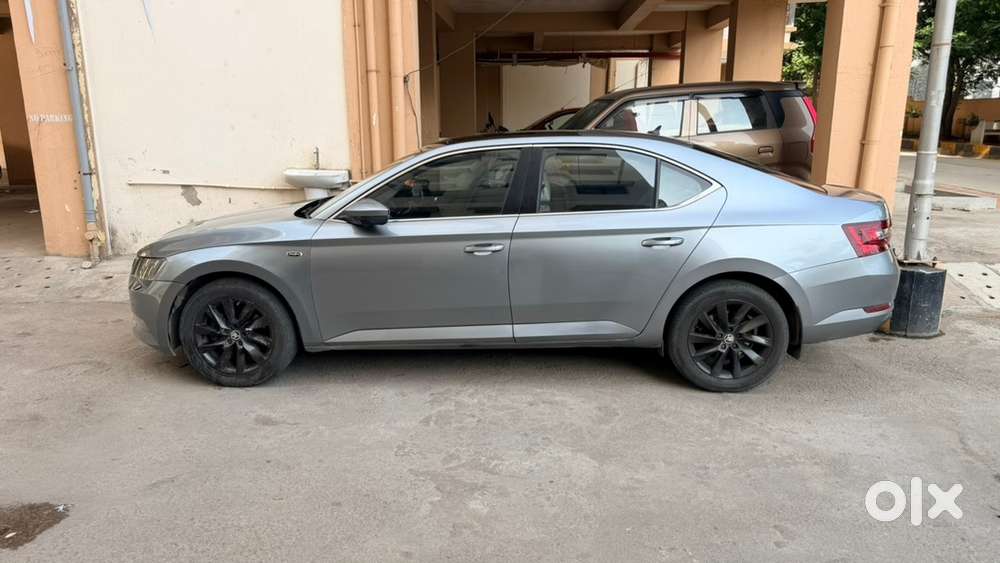 Skoda Superb 2.0 Tdi Laurin & Klement – Excellent Condition