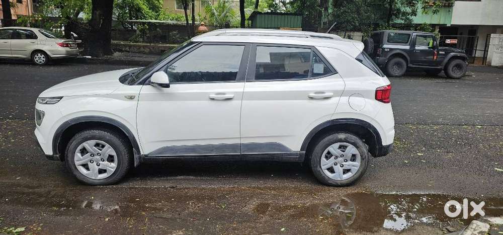 Hyundai Venue S, 2019, Petrol