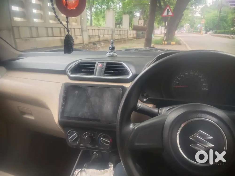 Maruti Suzuki Dzire 2025 Cng & Hybrids 70000 Km Driven