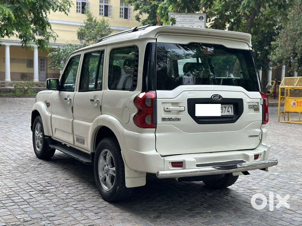 Mahindra Scorpio Intelli Hybrid S6 Plus, 2018, Diesel