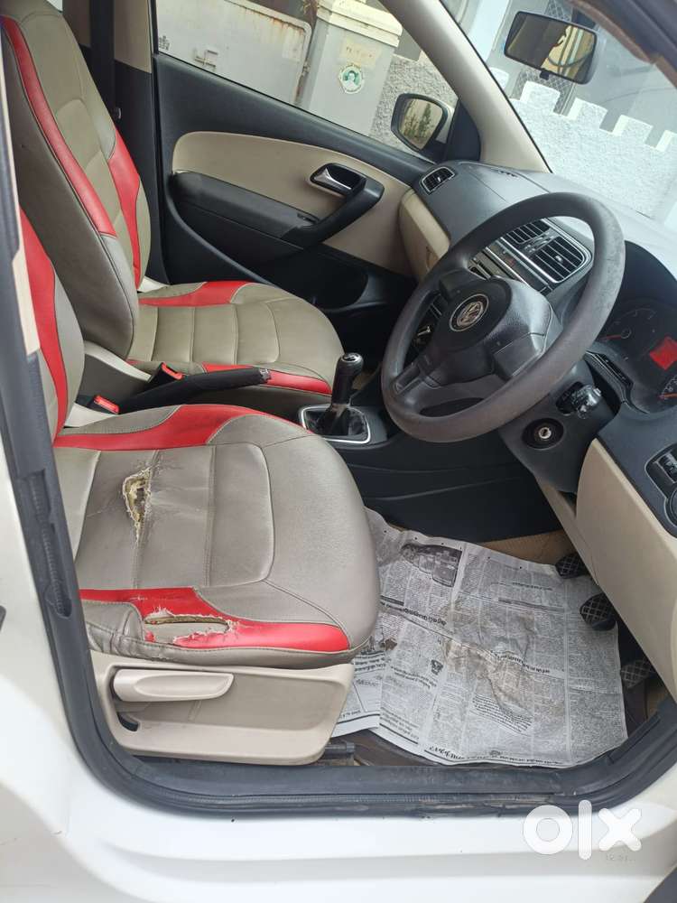 Volkswagen Polo Petrol Highline 1.6l, 2011, Diesel