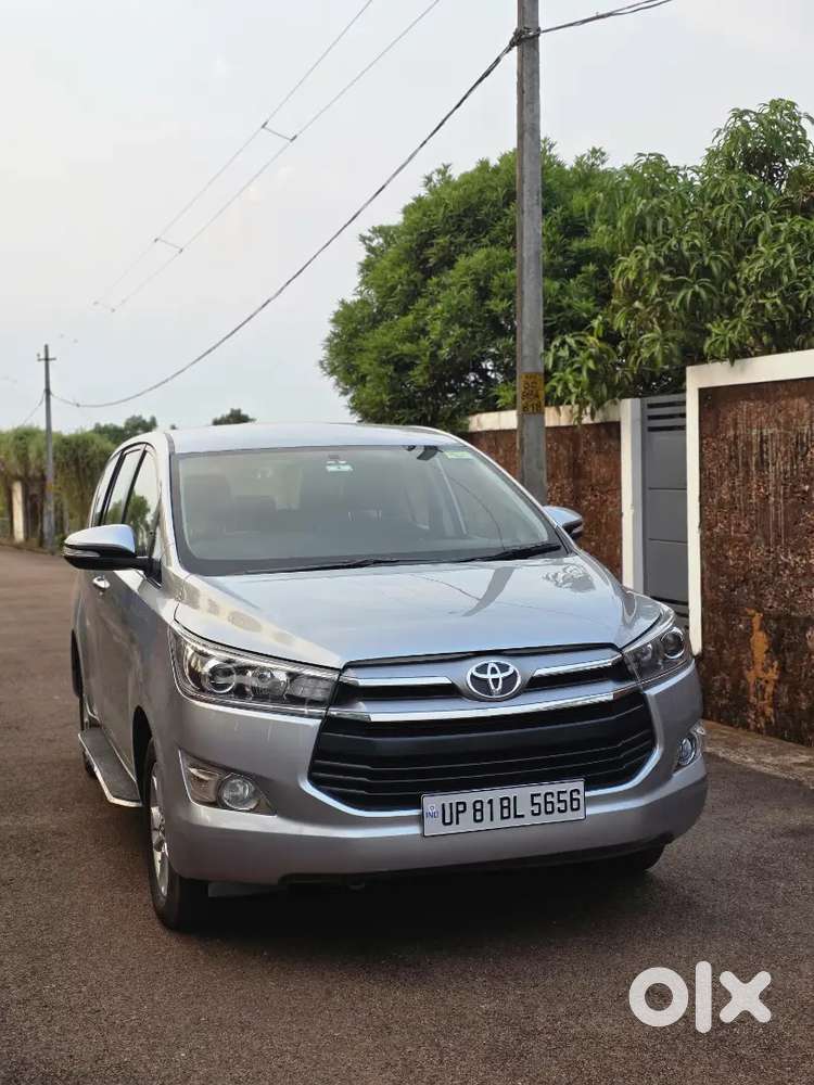 Toyota Innova Crysta 2016 Diesel Well Maintained