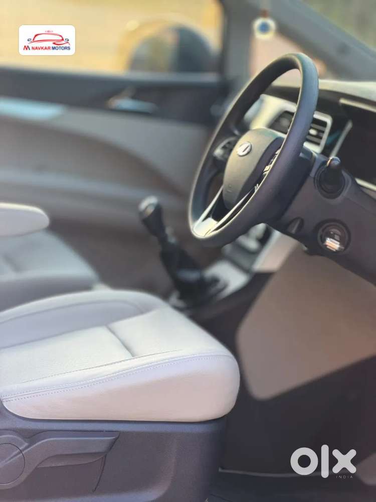 Mahindra Marazzo M8, 2018, Diesel