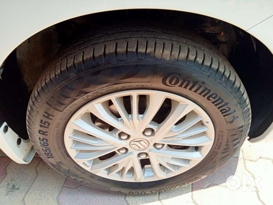 Maruti Suzuki Ertiga 1.5 Zxi Plus Shvs, 2019, Petrol