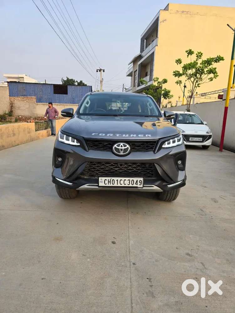 Toyota Fortuner Legender 2017 Diesel 136 Km Driven