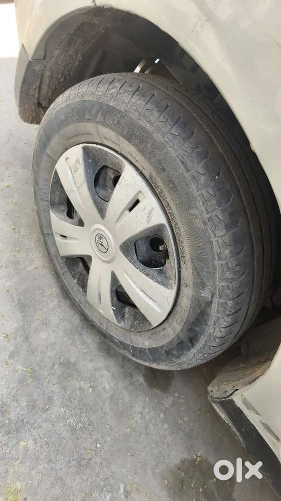 Urgent Selling My Silver Colour Excellent Condition Dzire 6th Owner