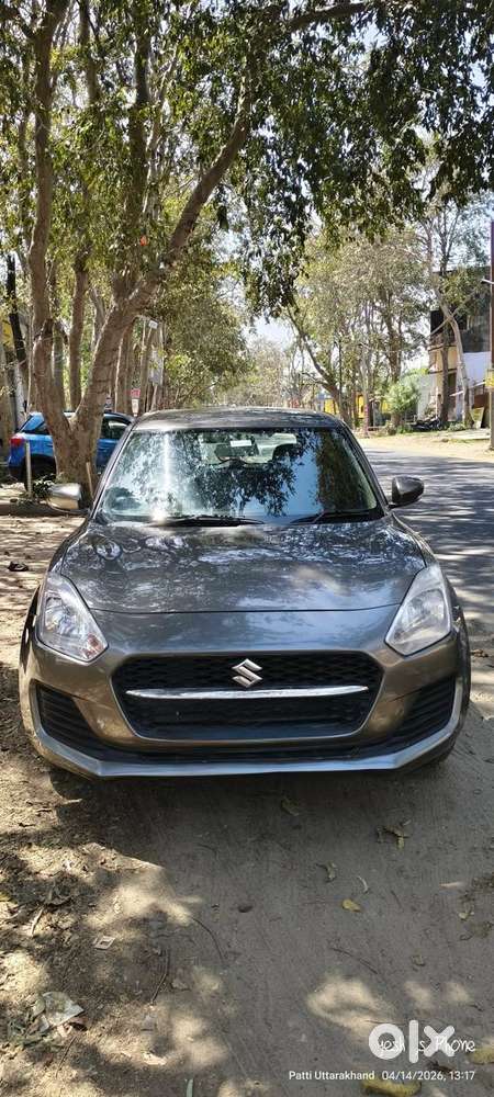 Maruti Suzuki Swift Vxi + Manual, 2022, Petrol