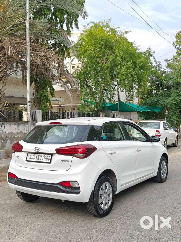 Hyundai I20 Sportz 1.2 Vtvt, 2019, Petrol
