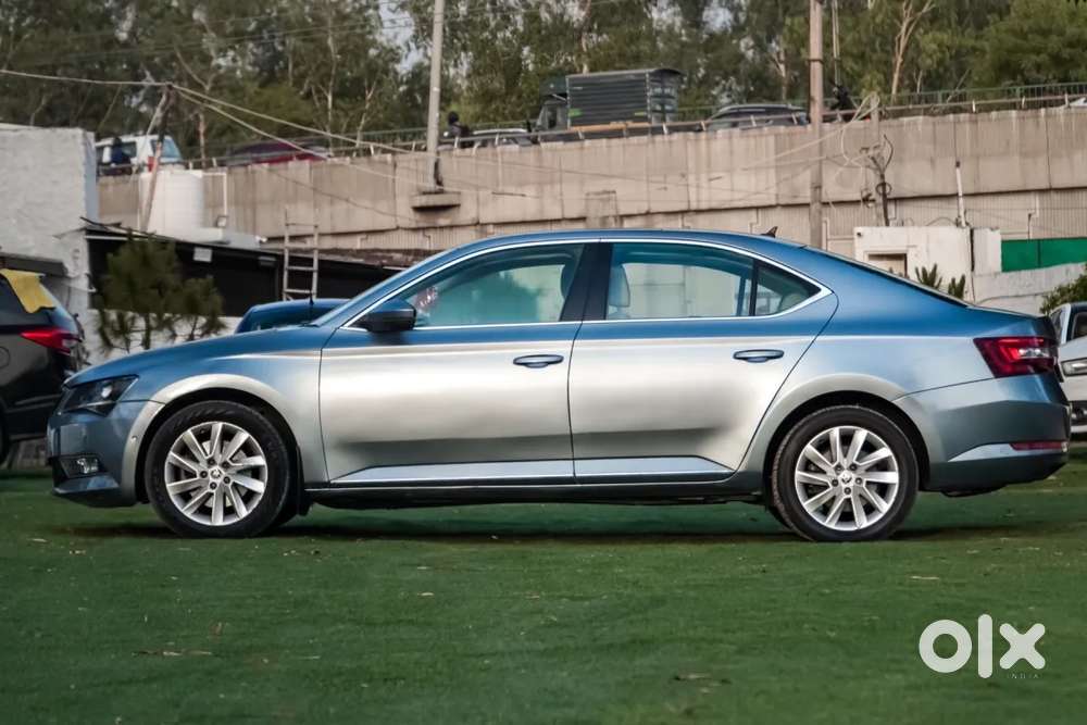 Skoda Superb Lk 2.0 Tdi At, 2018, Diesel