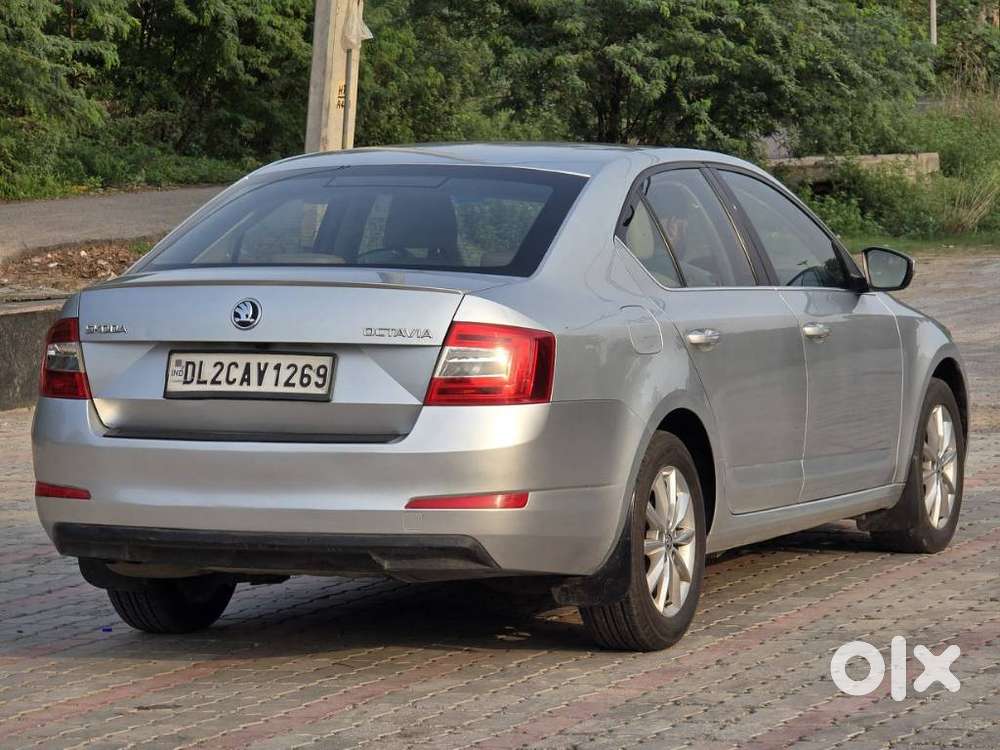 Skoda Octavia Elegance 1.8 Tsi At, 2016, Petrol