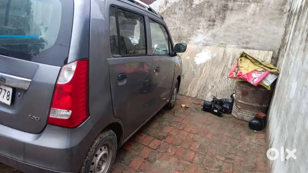 Maruti Wagon R 1.0 Lxi 2012