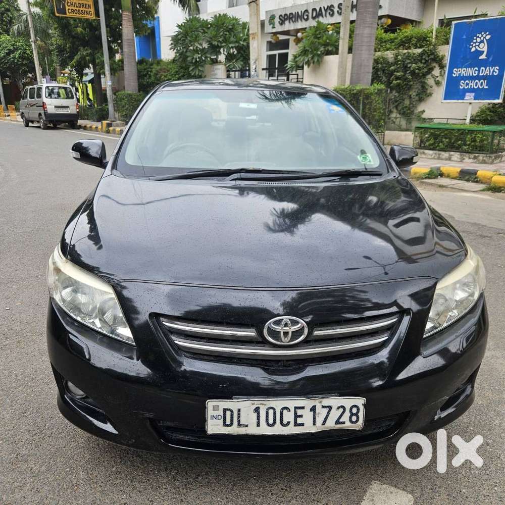 Toyota Corolla Altis 2011-2012 Vl
