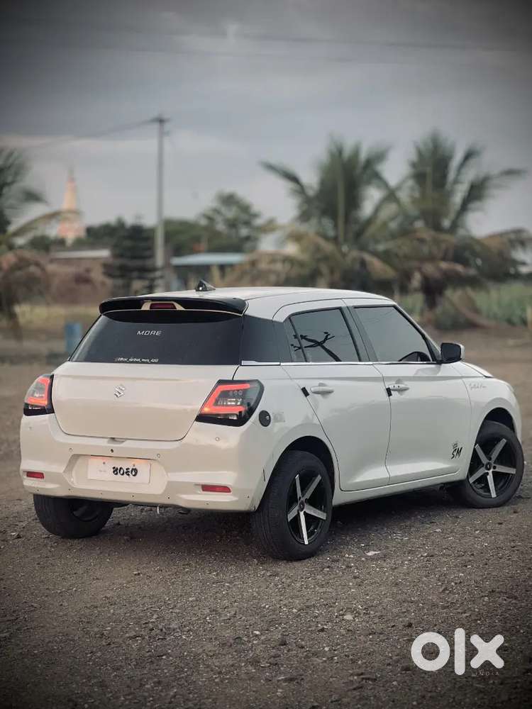 Maruti Suzuki Swift Vxi 2025