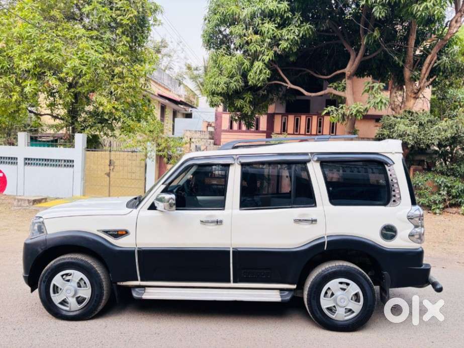 Mahindra Scorpio S2, 2017, Diesel
