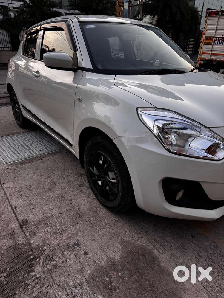 Maruti Suzuki Swift 1.2 Lxi (o), 2020, Petrol