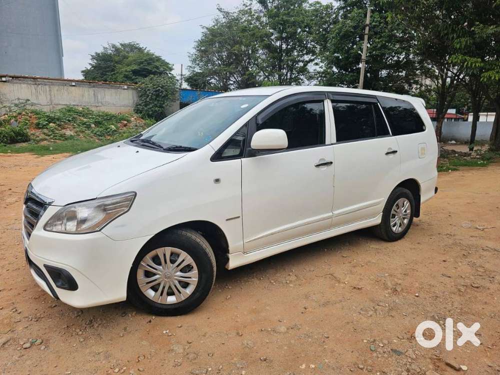 Toyota Innova 2.5 G (diesel) 7 Seater, 2015, Diesel