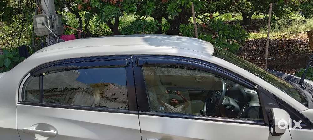 Honda Amaze 2014 Petrol Well Maintained