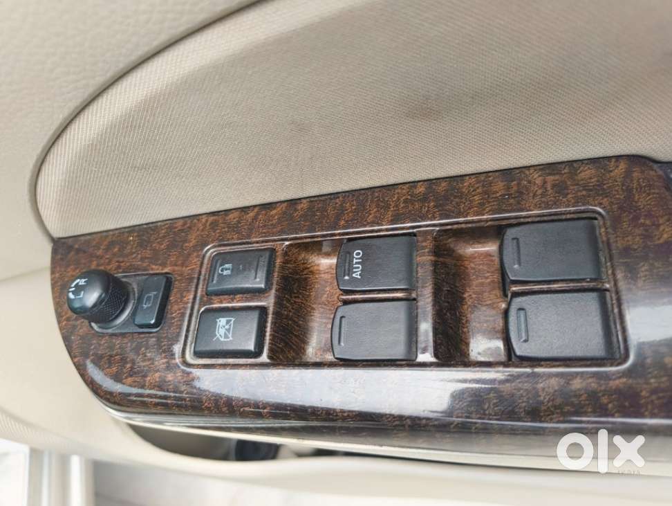 Maruti Suzuki Swift Dzire 1.3 Vxi, 2016, Petrol