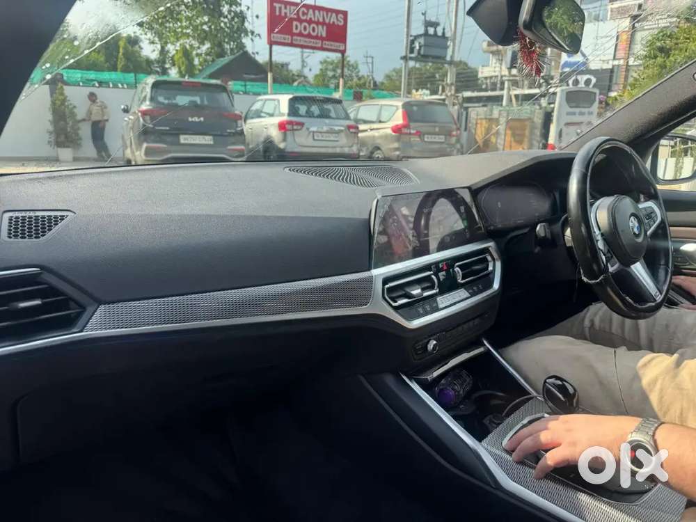 Bmw 3 Series 2022 Petrol Well Maintained
