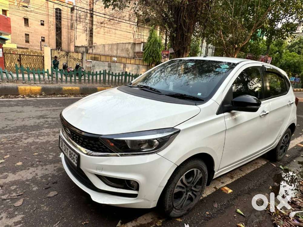 Tata Tiago 1.05 Revotorq Xz Wo Alloy, 2022, Cng & Hybrids