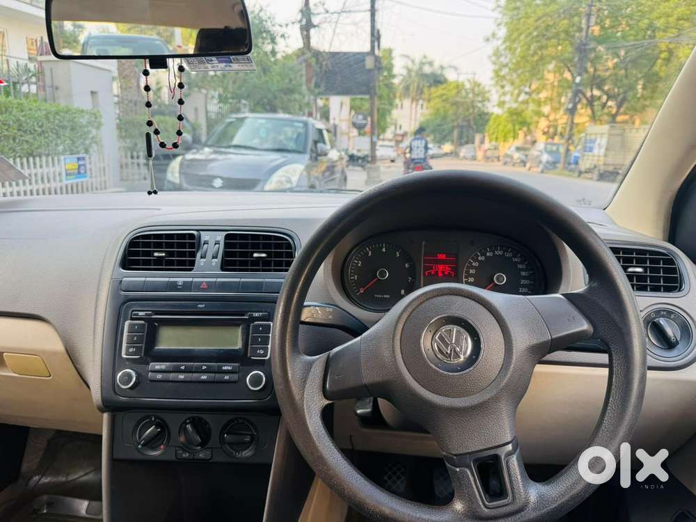 Volkswagen Vento 2010-2013 Petrol Highline, 2012, Petrol