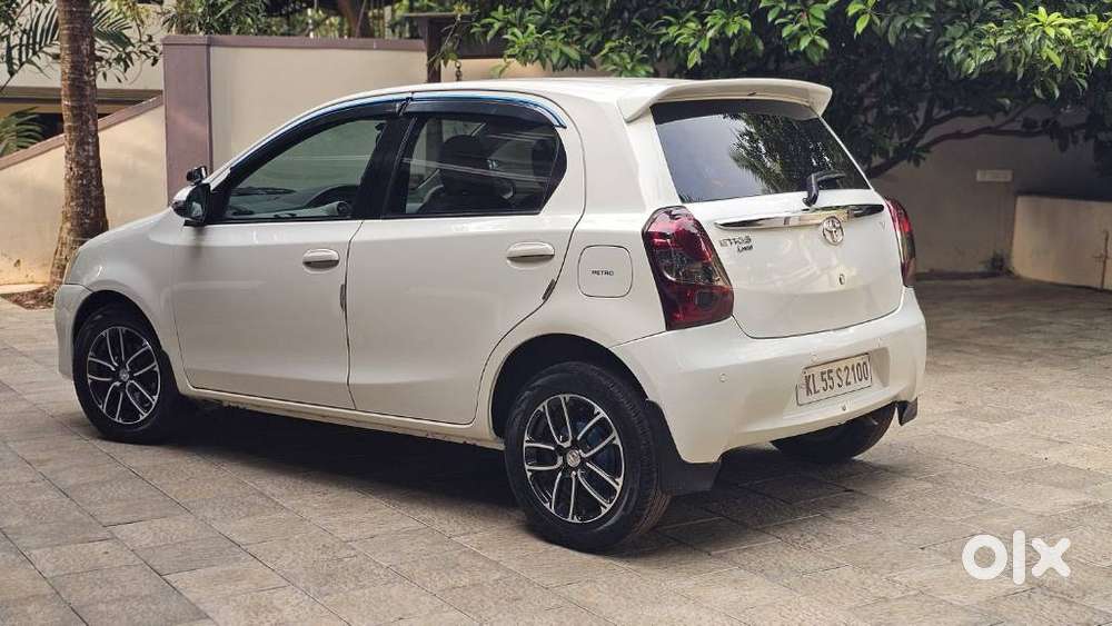 Toyota Etios Liva V, 2015, Petrol