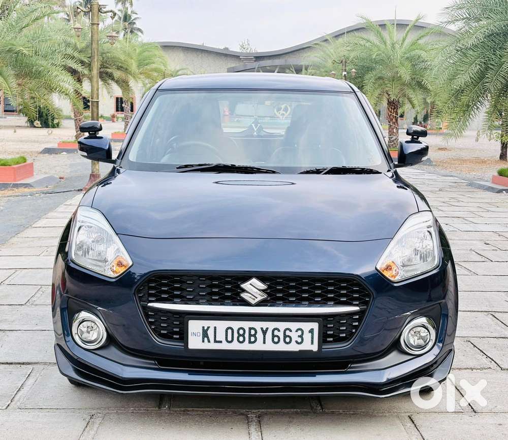 Maruti Suzuki Swift Vxi + Manual, 2022, Petrol