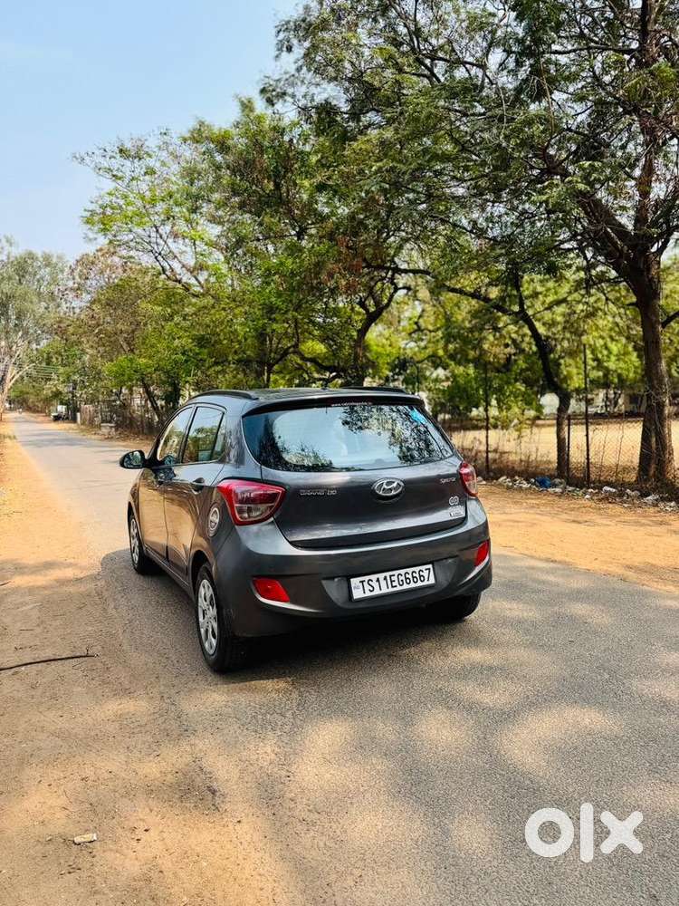 Hyundai Grand I10 Sportz 2016 Well Maintained