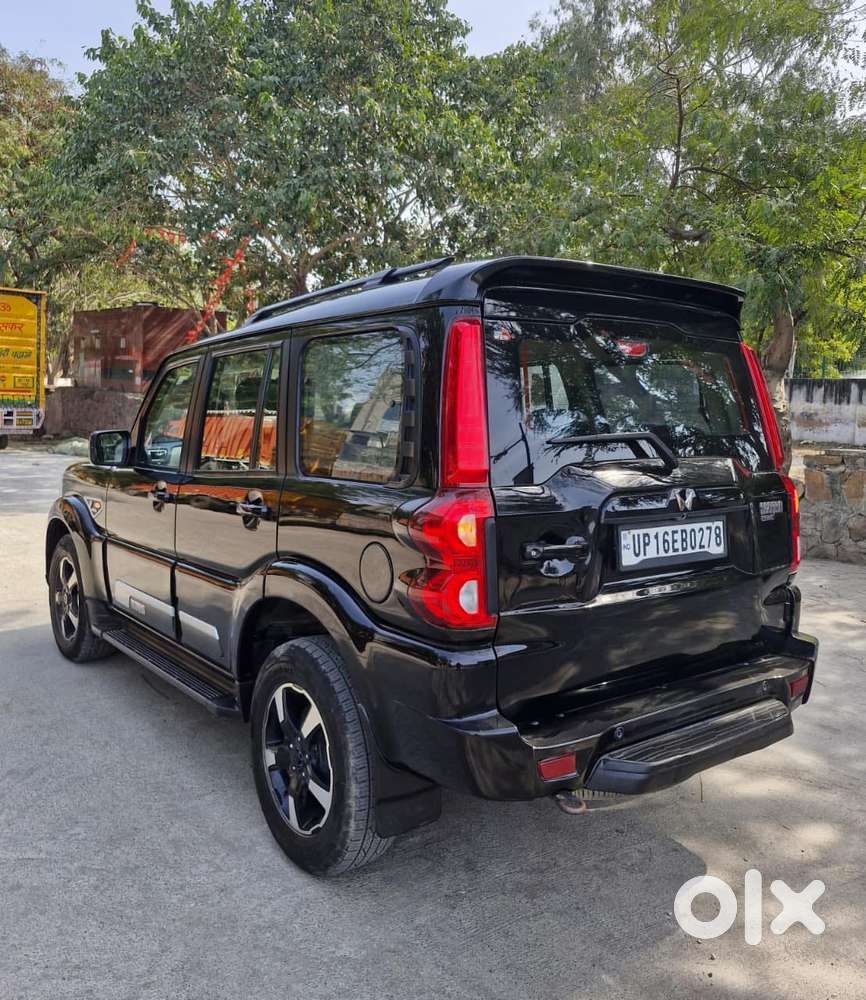 Mahindra Scorpio Classic 2.2 S 11 Mt 7 Cc, 2023, Diesel