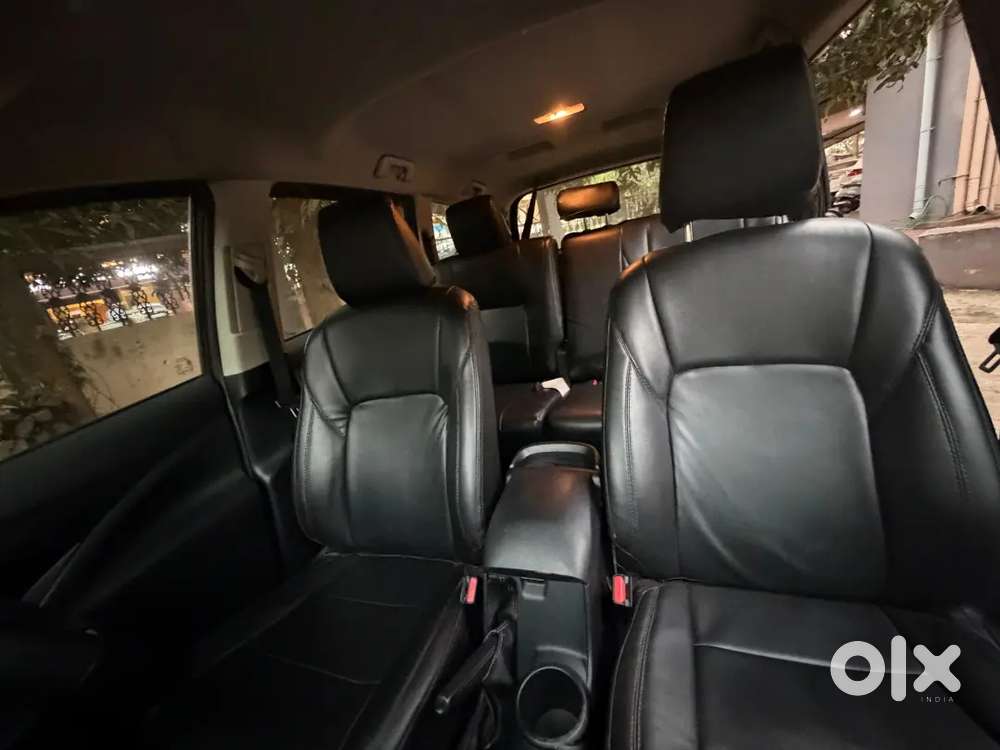 Toyota Innova Crysta 2017 Diesel 111000 Km Driven.