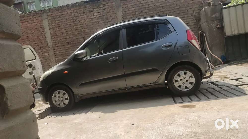 Hyundai I10 2011 Petrol Well Maintained