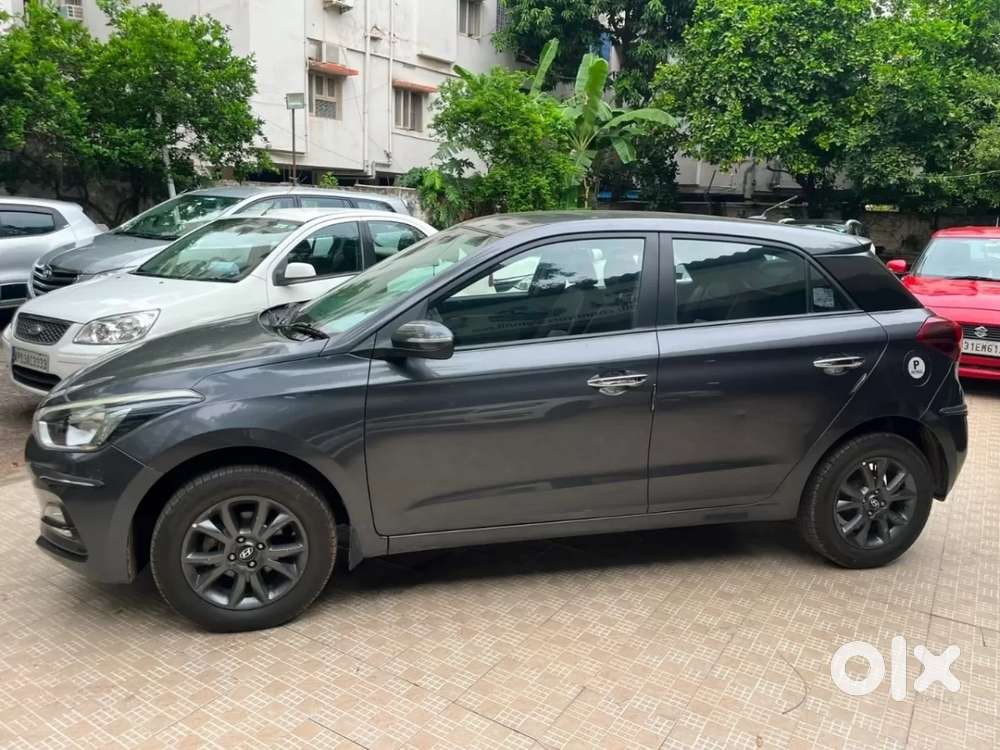 Hyundai I20 Sportz 1.2 Ivt, 2020, Petrol