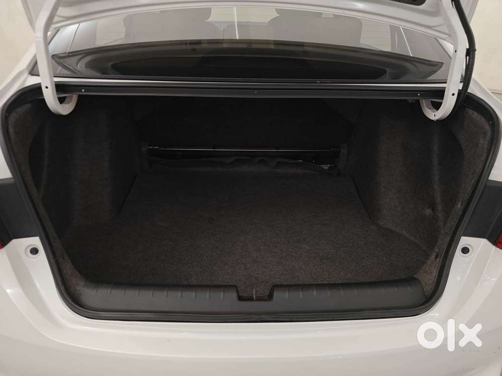 Honda City 1.5 Zx I-vtec Mt, 2025, Petrol