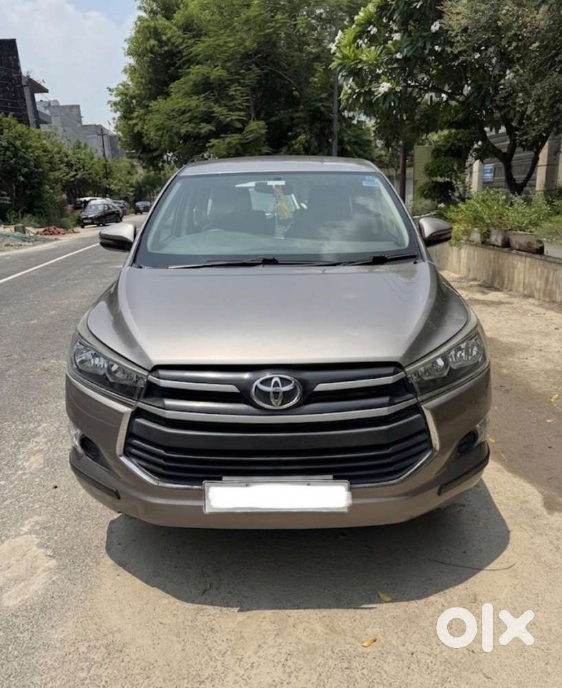 Toyota Innova Crysta 2019 Petrol Well Maintained