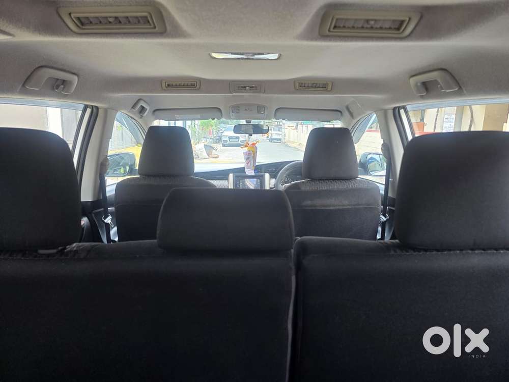 Toyota Innova Crysta 2.4 G Mt 8s, 2016, Diesel