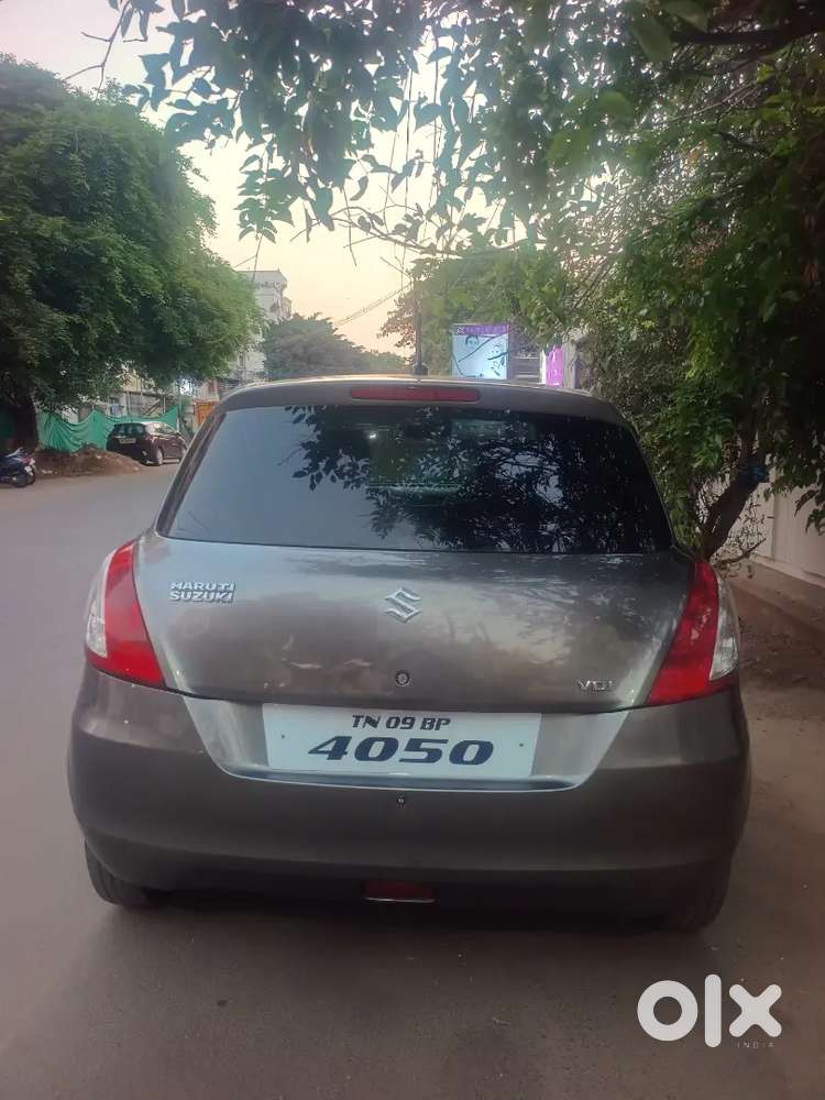 Maruti Suzuki Swift 2012