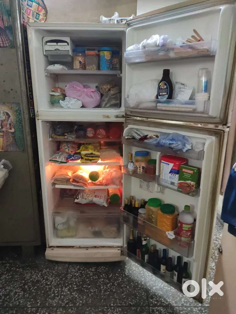 Whirlpool Double door fridge