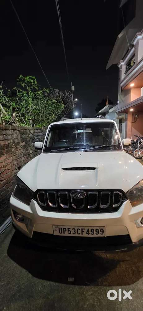 Mahindra Scorpio S10 2016 Diesel Manual
