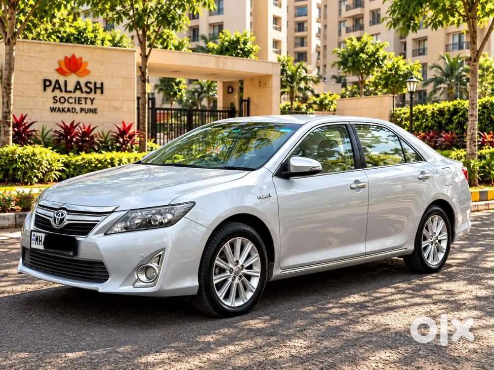 Toyota Camry Hybrid 2015 Year