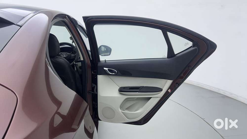 Tata Tigor Xza Plus, 2022, Petrol