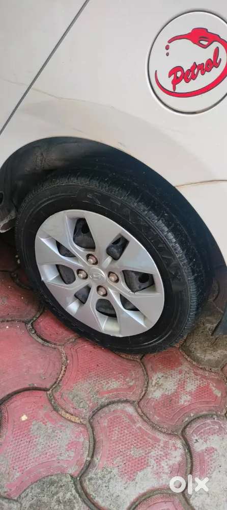 Hyundai Xcent 2015 Model Car